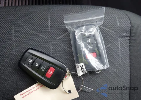 2025 Toyota Rav4 Hybrid Xle from USA, damaged, VIN 2T3RWRFV3SW278421